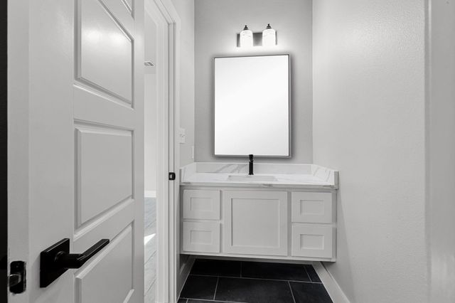 1522 Shady HOLW, New Braunfels, TX 78132