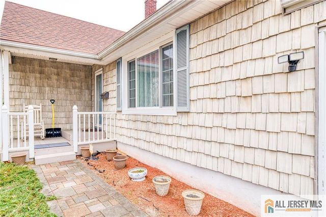 499 Old Stage Road, Spotswood, NJ 08884