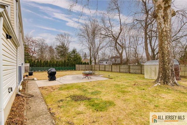499 Old Stage Road, Spotswood, NJ 08884