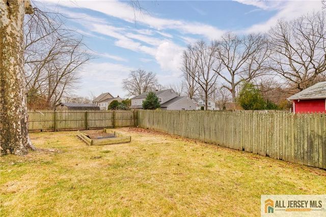 499 Old Stage Road, Spotswood, NJ 08884