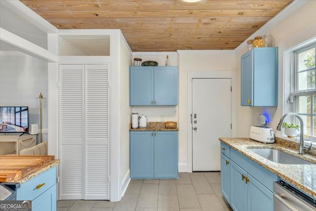 531 E 31st Street, Savannah, GA 31401