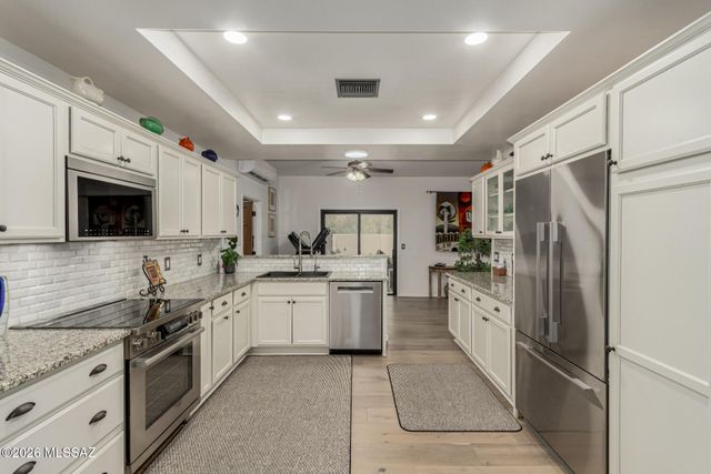 5630 N Moccasin Trail, Tucson, AZ 85750