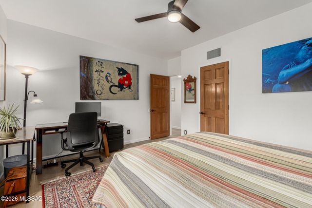 5630 N Moccasin Trail, Tucson, AZ 85750