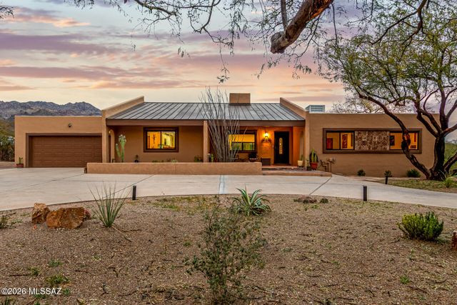 5630 N Moccasin Trail, Tucson, AZ 85750