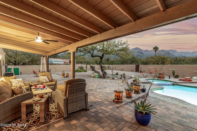 5630 N Moccasin Trail, Tucson, AZ 85750