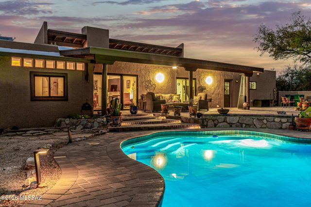 5630 N Moccasin Trail, Tucson, AZ 85750