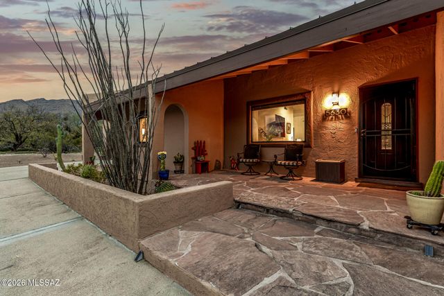 5630 N Moccasin Trail, Tucson, AZ 85750