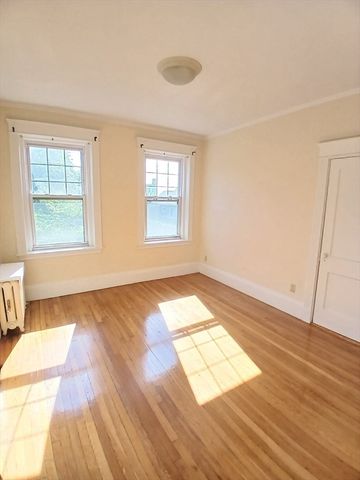 61 Quint Ave 8, Boston, MA 02134