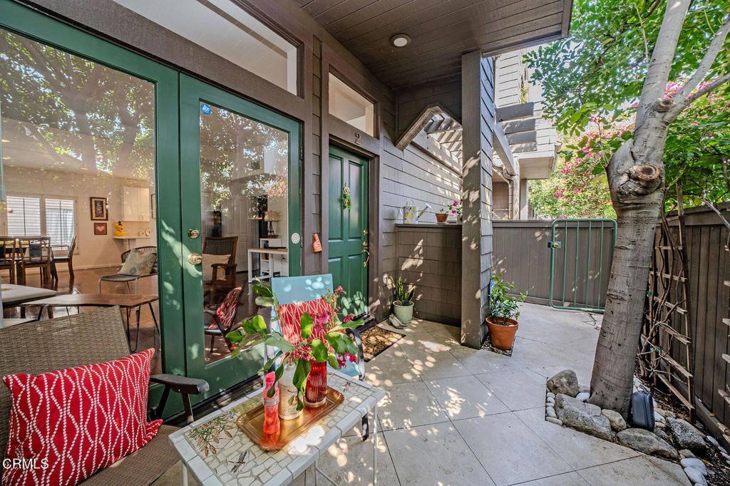 Image 1 of property listing at 786 E California Boulevard 2, Pasadena, CA 91106