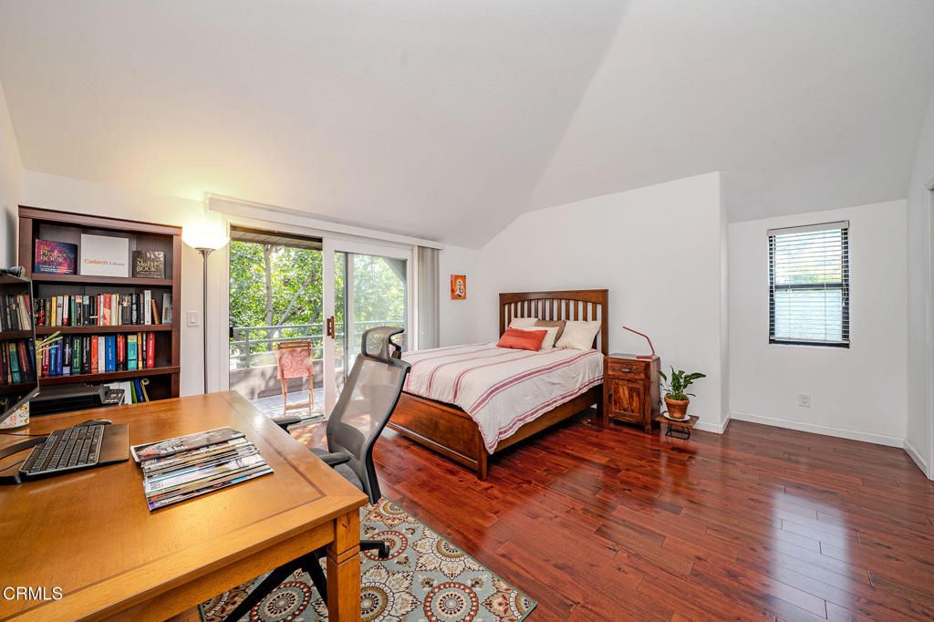 Image 13 of property listing at 786 E California Boulevard 2, Pasadena, CA 91106