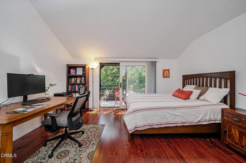 Image 14 of property listing at 786 E California Boulevard 2, Pasadena, CA 91106