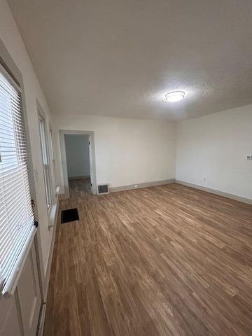 826 Elliott Avenue, Grand Haven City, MI 49417