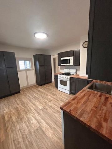 826 Elliott Avenue, Grand Haven City, MI 49417