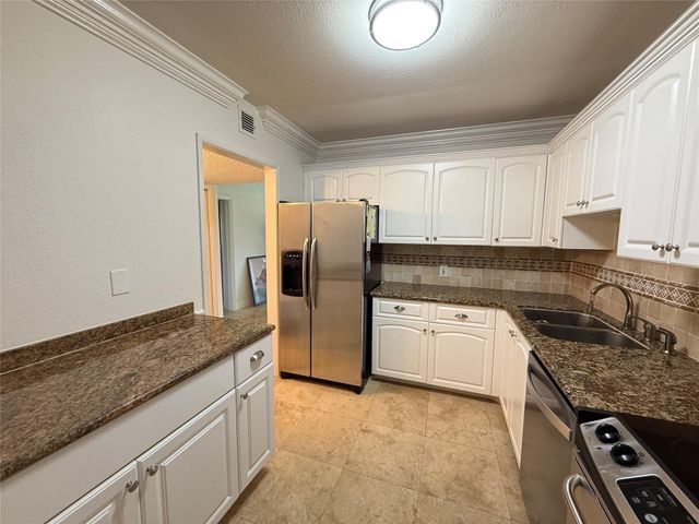 3000 N Palm Aire Drive 107, Pompano Beach, FL 33069