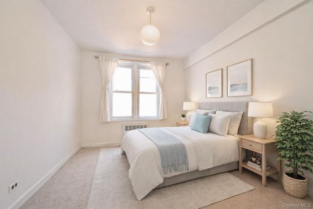 33-25 90 Street 5D, Jackson Heights, NY 11372