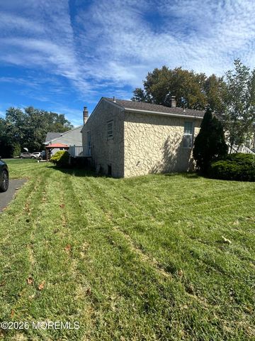 20 Avon Street, Cliffwood, NJ 07721
