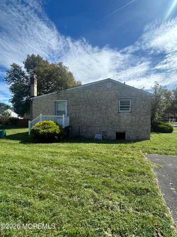 20 Avon Street, Cliffwood, NJ 07721