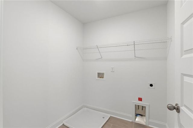 5629 Overview Drive, Flowery Branch, GA 30542