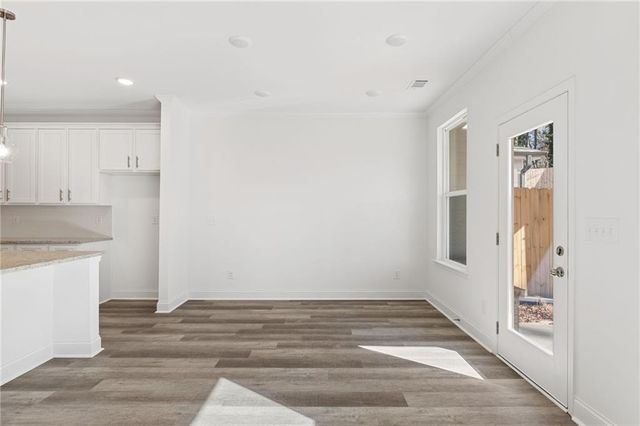 5629 Overview Drive, Flowery Branch, GA 30542