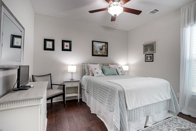 5169 Black River Rd, Darrow, LA 70725