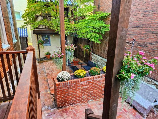 1815 Lafayette Avenue, St Louis, MO 63104