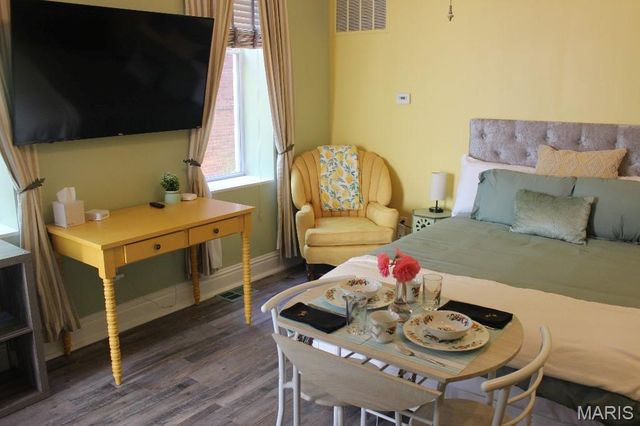 1815 Lafayette Avenue, St Louis, MO 63104