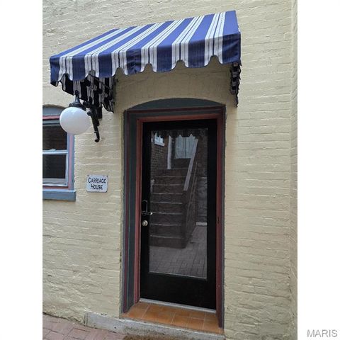 1815 Lafayette Avenue, St Louis, MO 63104