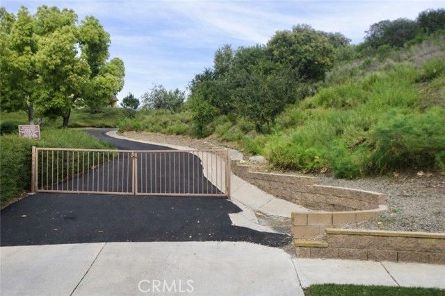 16739 Obispo Dr., La Mirada, CA 90638