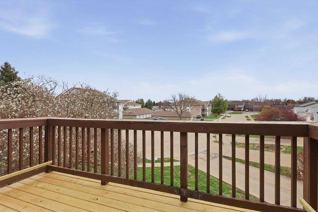 4190 MALLARD Court 9, Bettendorf, IA 52722