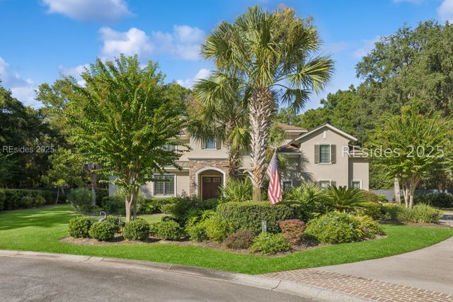 13 Hummock Pl, Hilton Head Island, SC 29926