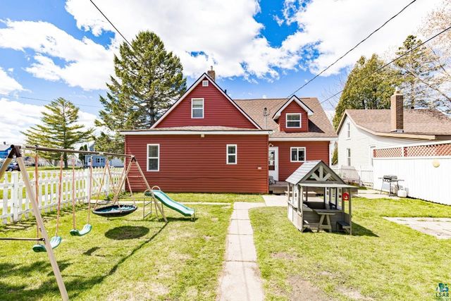 2440 Oakes Ave, Superior, WI 54880