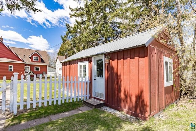 2440 Oakes Ave, Superior, WI 54880