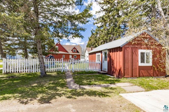 2440 Oakes Ave, Superior, WI 54880