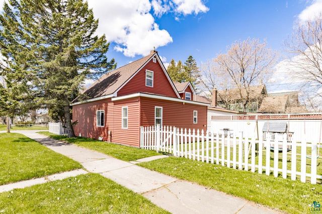 2440 Oakes Ave, Superior, WI 54880