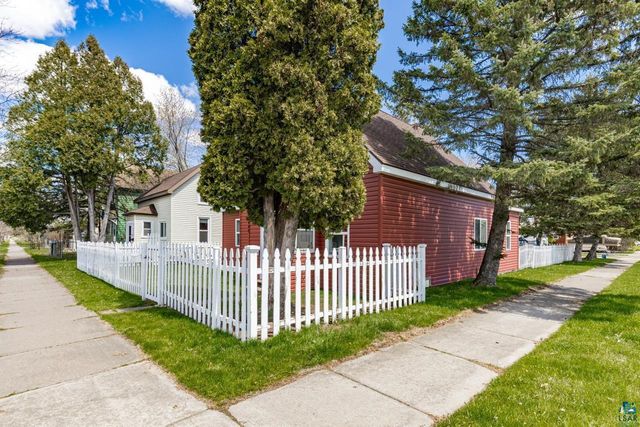 2440 Oakes Ave, Superior, WI 54880