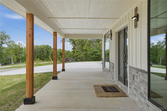 34750 S Falcon Crest Lane, Cookson, OK 74427