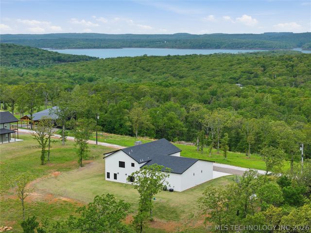 34750 S Falcon Crest Lane, Cookson, OK 74427