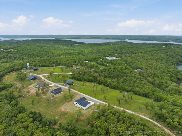 34750 S Falcon Crest Lane, Cookson, OK 74427