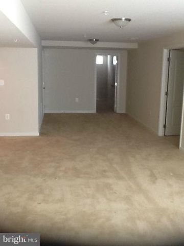 6303 SOUEID ST, Upper Marlboro, MD 20772
