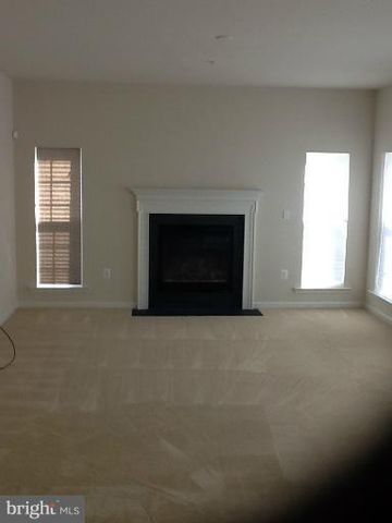 6303 SOUEID ST, Upper Marlboro, MD 20772