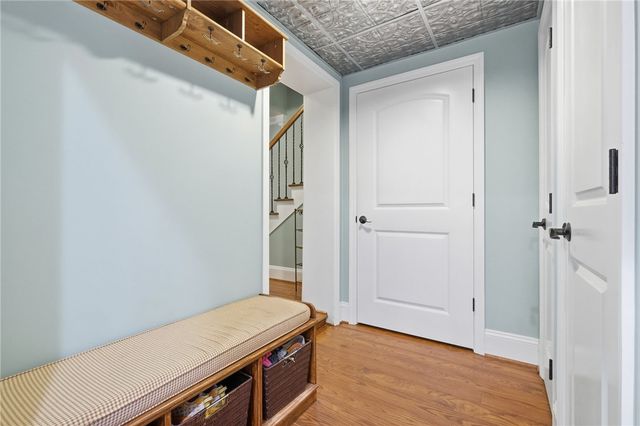 4021 Bakerstown Rd, Richland, PA 15044