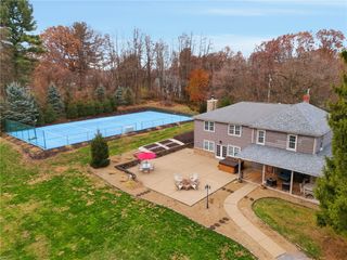 4021 Bakerstown Rd, Richland, PA 15044