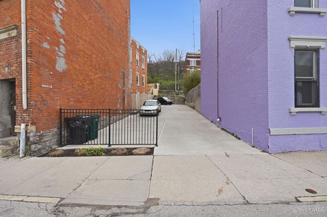 308 W McMicken Avenue, Cincinnati, OH 45214