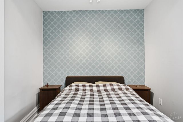 308 W McMicken Avenue, Cincinnati, OH 45214