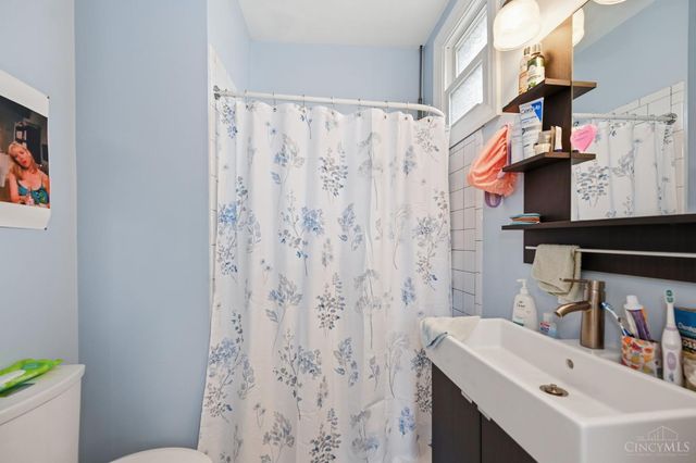 308 W McMicken Avenue, Cincinnati, OH 45214