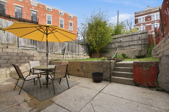 308 W McMicken Avenue, Cincinnati, OH 45214