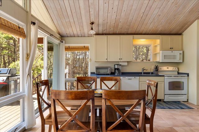 180 King Phillip Road, Wellfleet, MA 02667