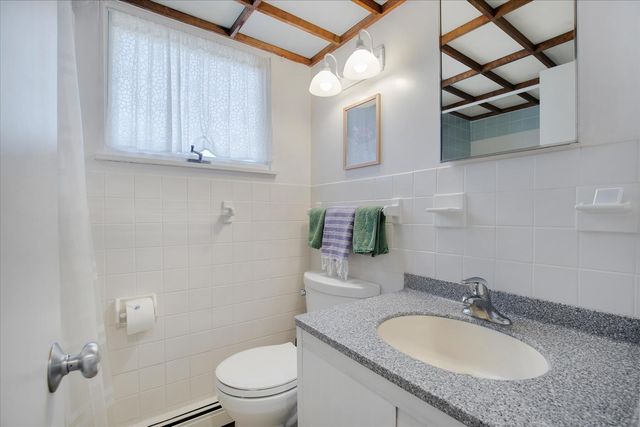 180 King Phillip Road, Wellfleet, MA 02667
