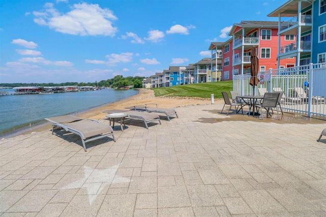 13244 E Lake Shore Drive B202, Cedar Lake, IN 46303