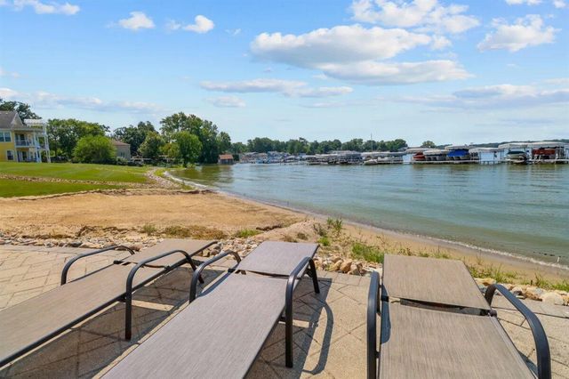 13244 E Lake Shore Drive B202, Cedar Lake, IN 46303